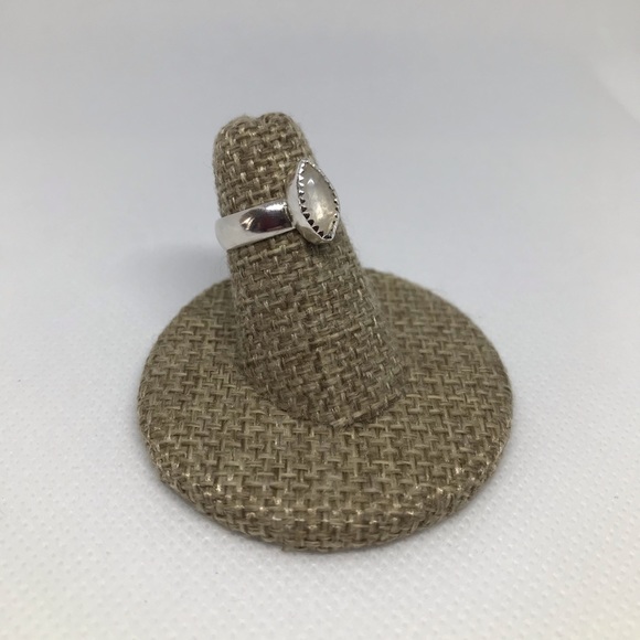 1.5Ct Moonstone Ring Handmade - Picture 2 of 4